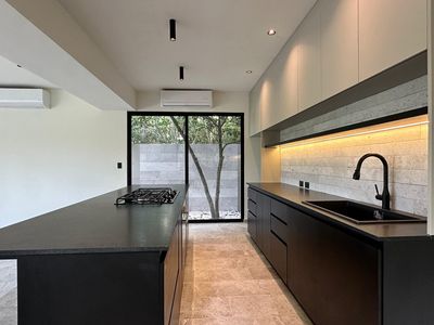 Casa en venta en Cancún Residencial con Alberca, Jacuzzi, imagen 4