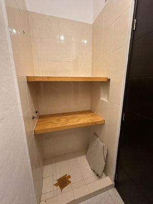 Amplio Departamento en Venta en Cancún Centro 2 Recámaras con 2 Estacionamientos Techados y Alberca, imagen 14