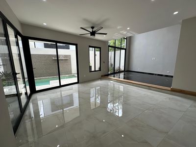 Casa en Venta en Via Cumbres Cancún 3 niveles, imagen 6