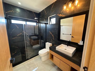 Casa en Venta en Via Cumbres Cancún 3 niveles, imagen 25