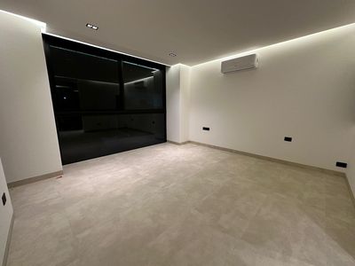 Casa en Venta en Cancún en Esquina con Alberca y Estacionamiento para 8 Autos, imagen 19