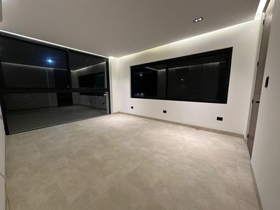 Casa en Venta en Cancún en Esquina con Alberca y Estacionamiento para 8 Autos, imagen 23