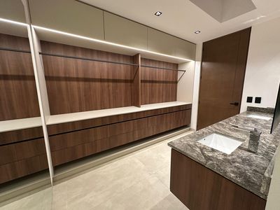 Casa en Venta en Cancún en Esquina con Alberca y Estacionamiento para 8 Autos, imagen 26
